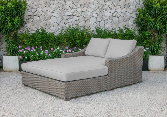 VIG Furniture Beige Outdoor Bed SKU VGATRABD-108-BGE - Product ID 73545